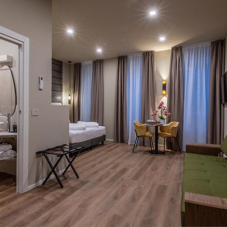 Hi Room Trient Exterior foto