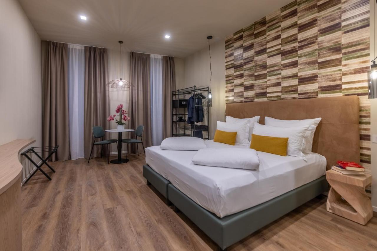 Hi Room Trient Exterior foto