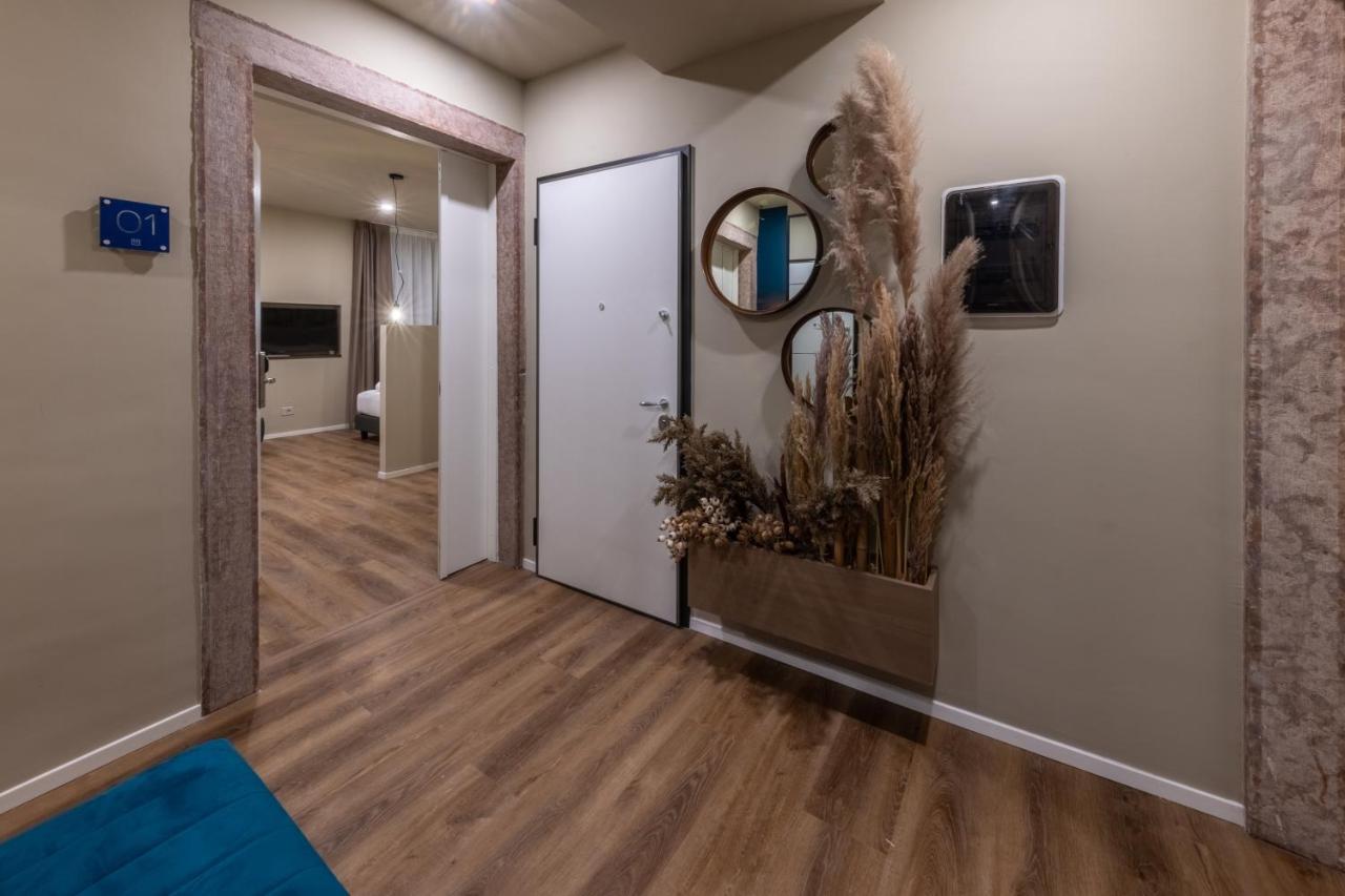 Hi Room Trient Exterior foto